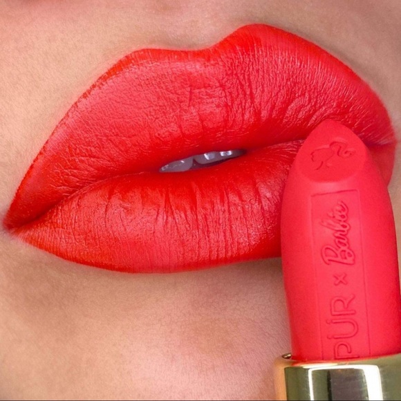 PUR X Limited Edition Barbie Iconic Lips Semi-Matte Lipstick - Picture 6 of 8